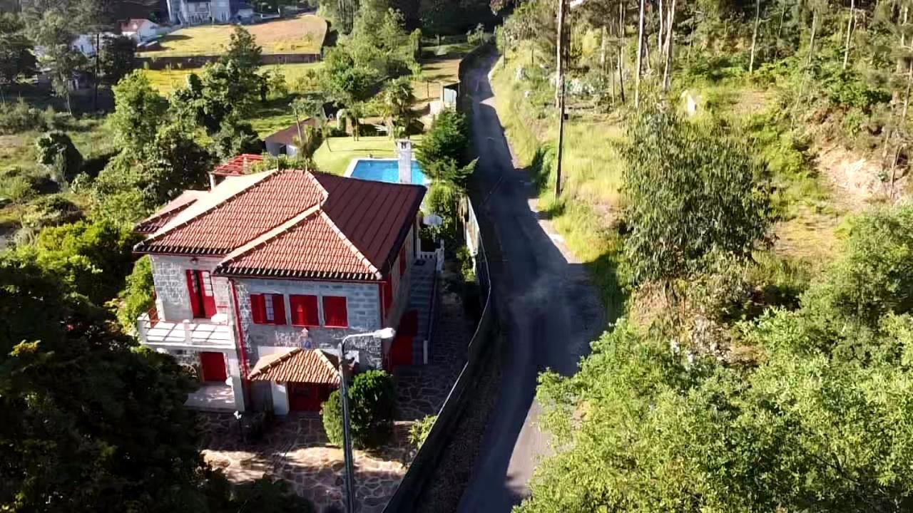 Vila Aurora Parada de Gatim Экстерьер фото