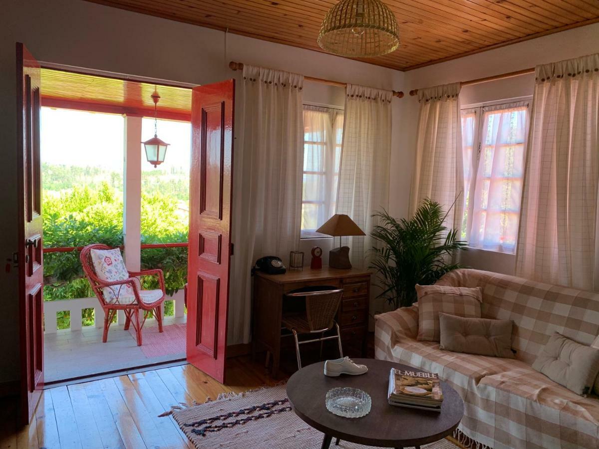 Vila Aurora Parada de Gatim Экстерьер фото